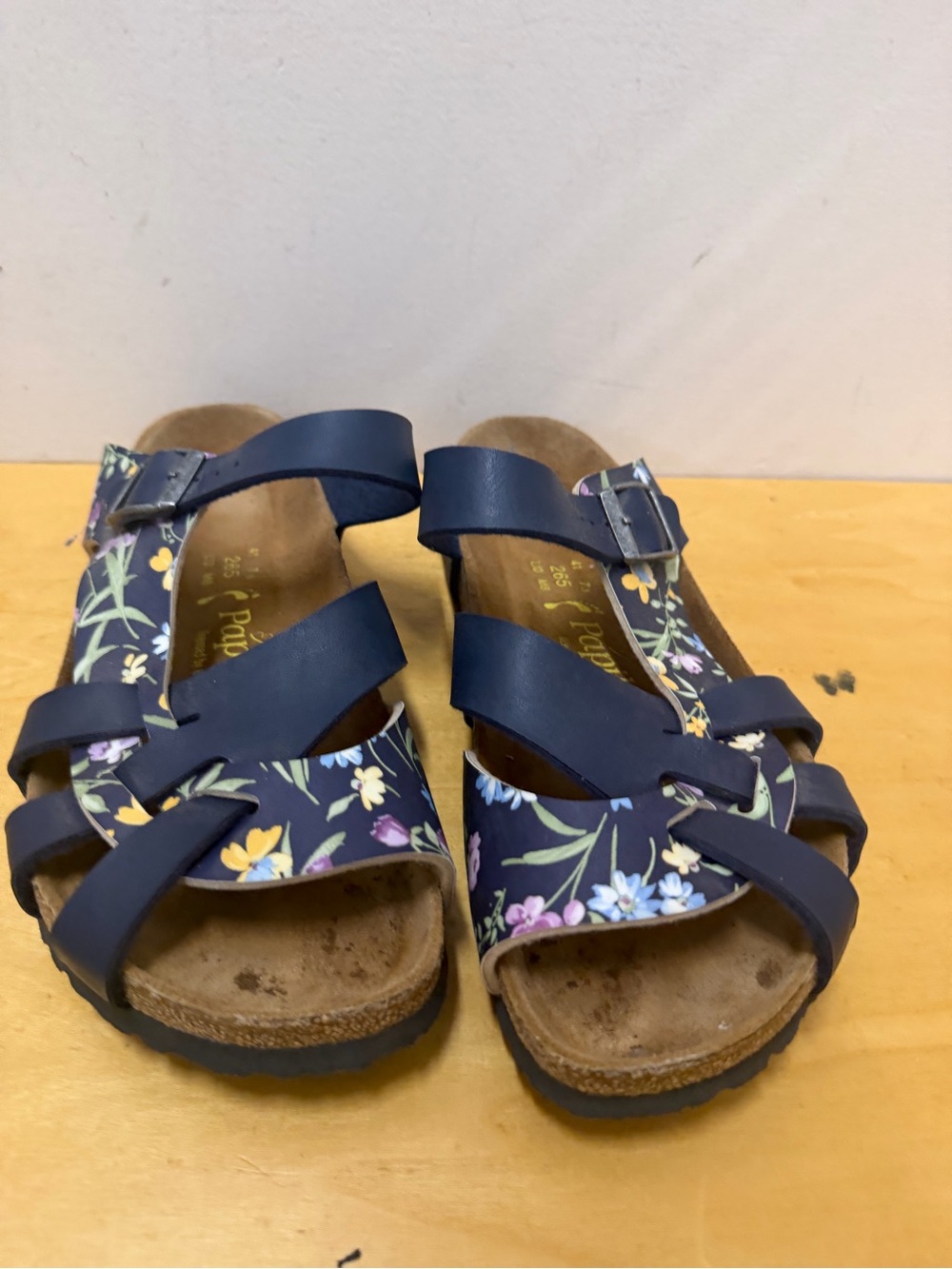 Papillio Navy Floral Strappy Women’s Sandals Size 10